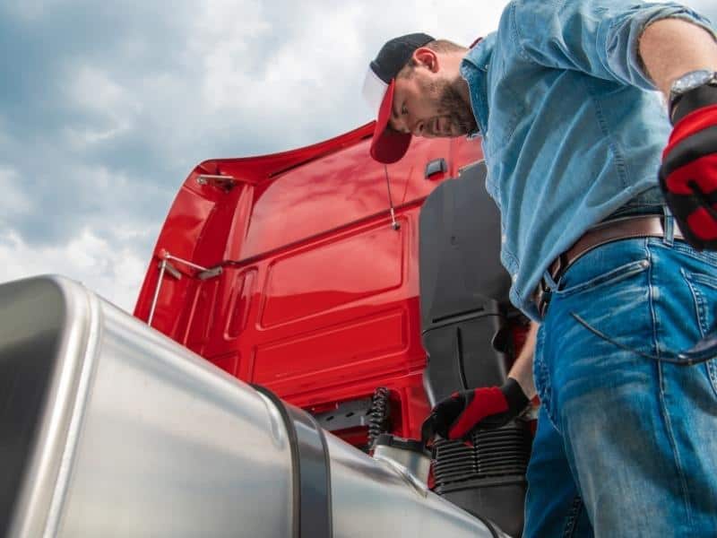 GASOLINE SEMI-TRUCKS: DO THEY EVEN EXIST?